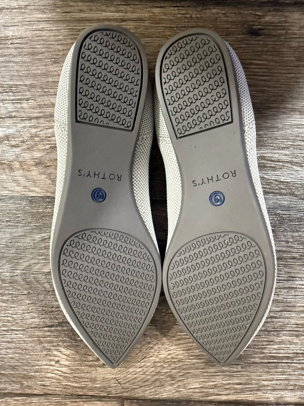 Rothy's Pointed Knit Flats in Light Gray with Blue Trim